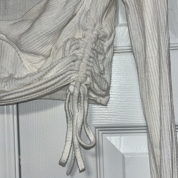 Cropped white corset long sleeve - Picture 2 of 2